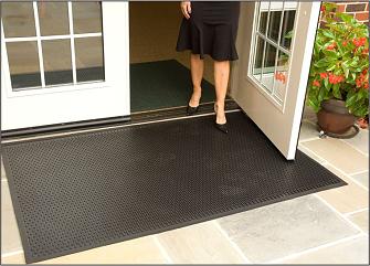 Best rubber mats are SuperScrapes outdoors